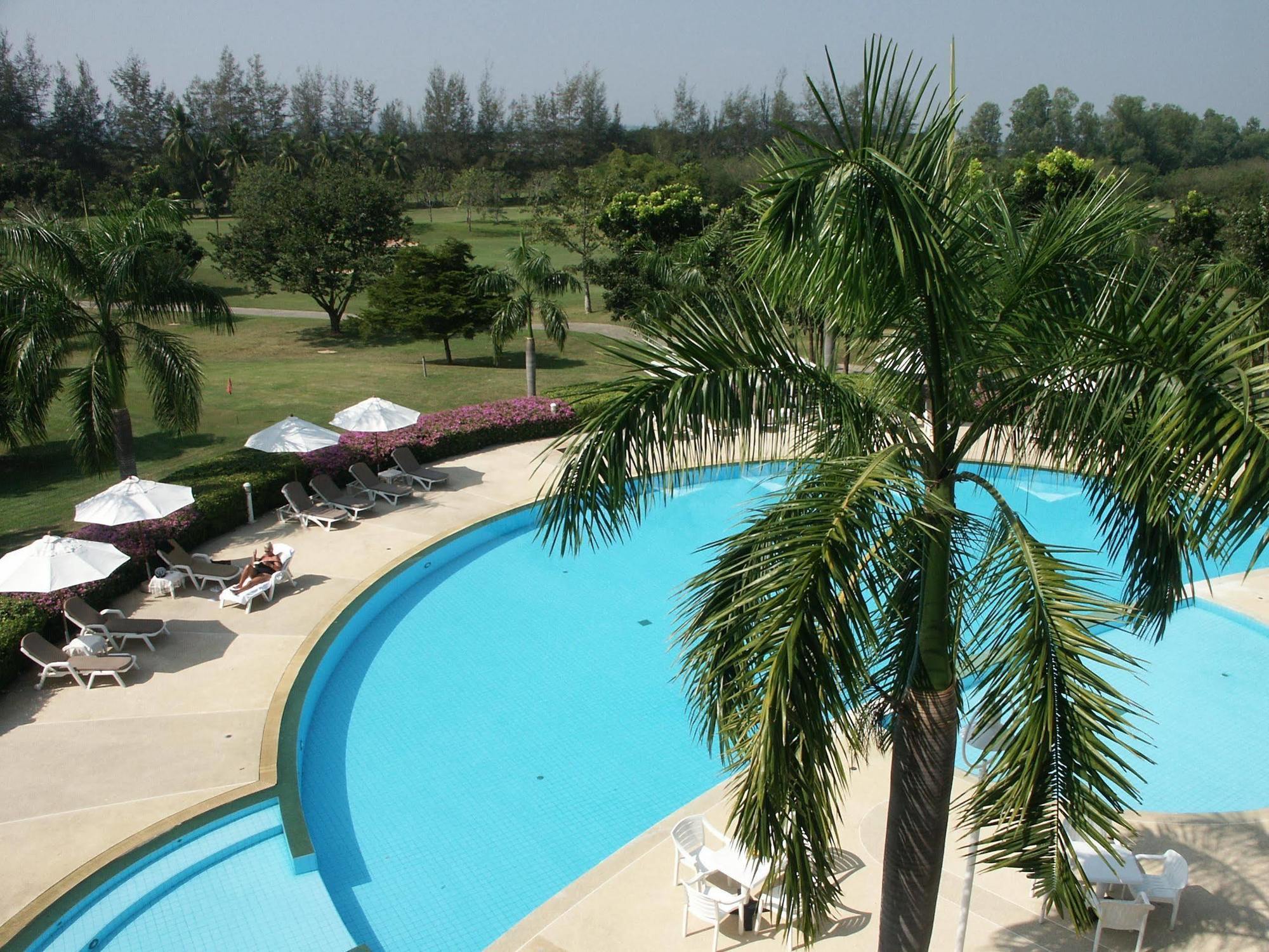 The Royal Chiang Mai Golf Resort Ban Mai  Eksteriør billede